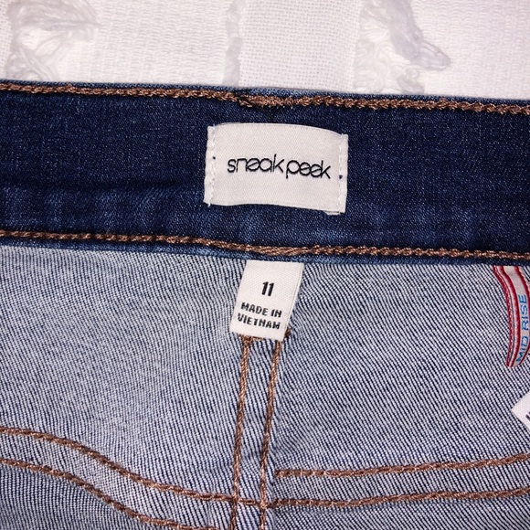 Dark Wash skinny jeans - Picture 3 of 3